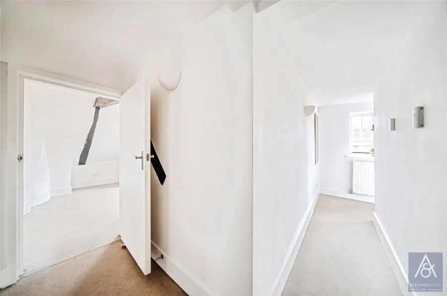 West Street, Buckingham, MK18, photo 11