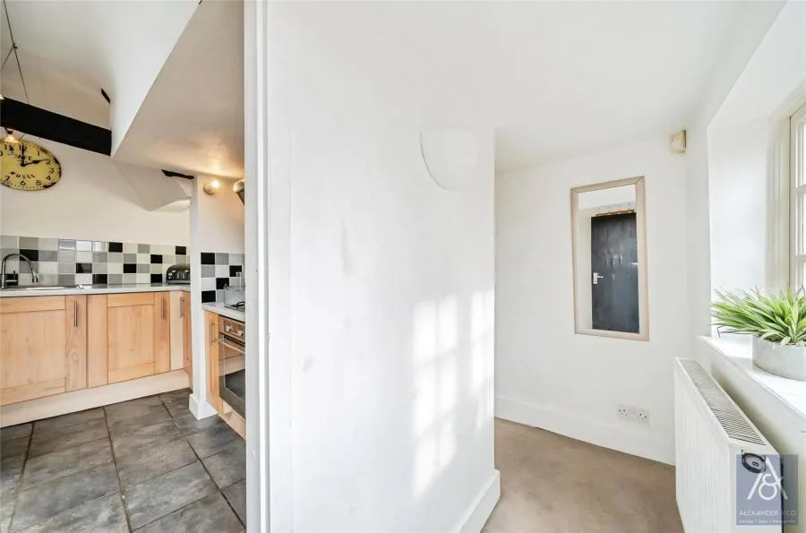 West Street, Buckingham, MK18, photo 15
