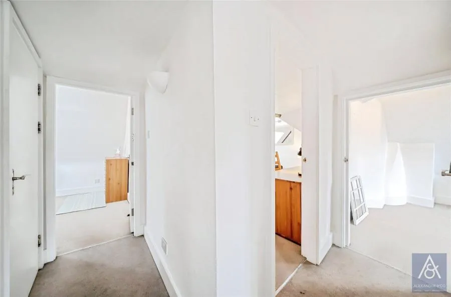 West Street, Buckingham, MK18, photo 19