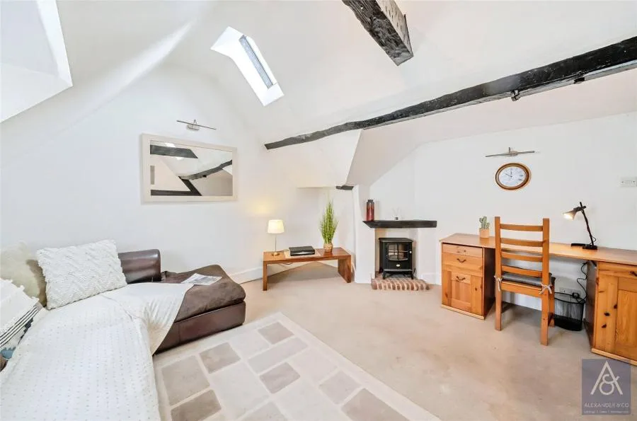 West Street, Buckingham, MK18, photo 2