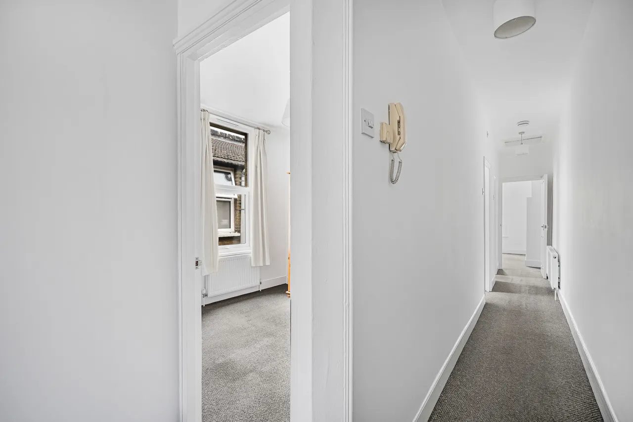Clive Road, London, SE21, photo 17