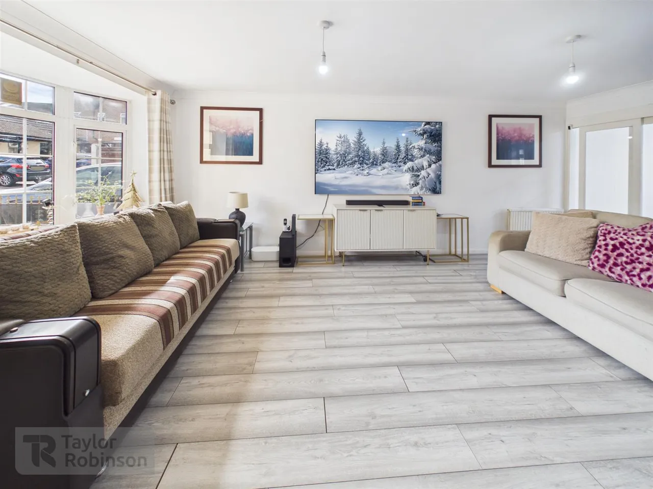 Prospect Place, West Green, RH11, photo 3
