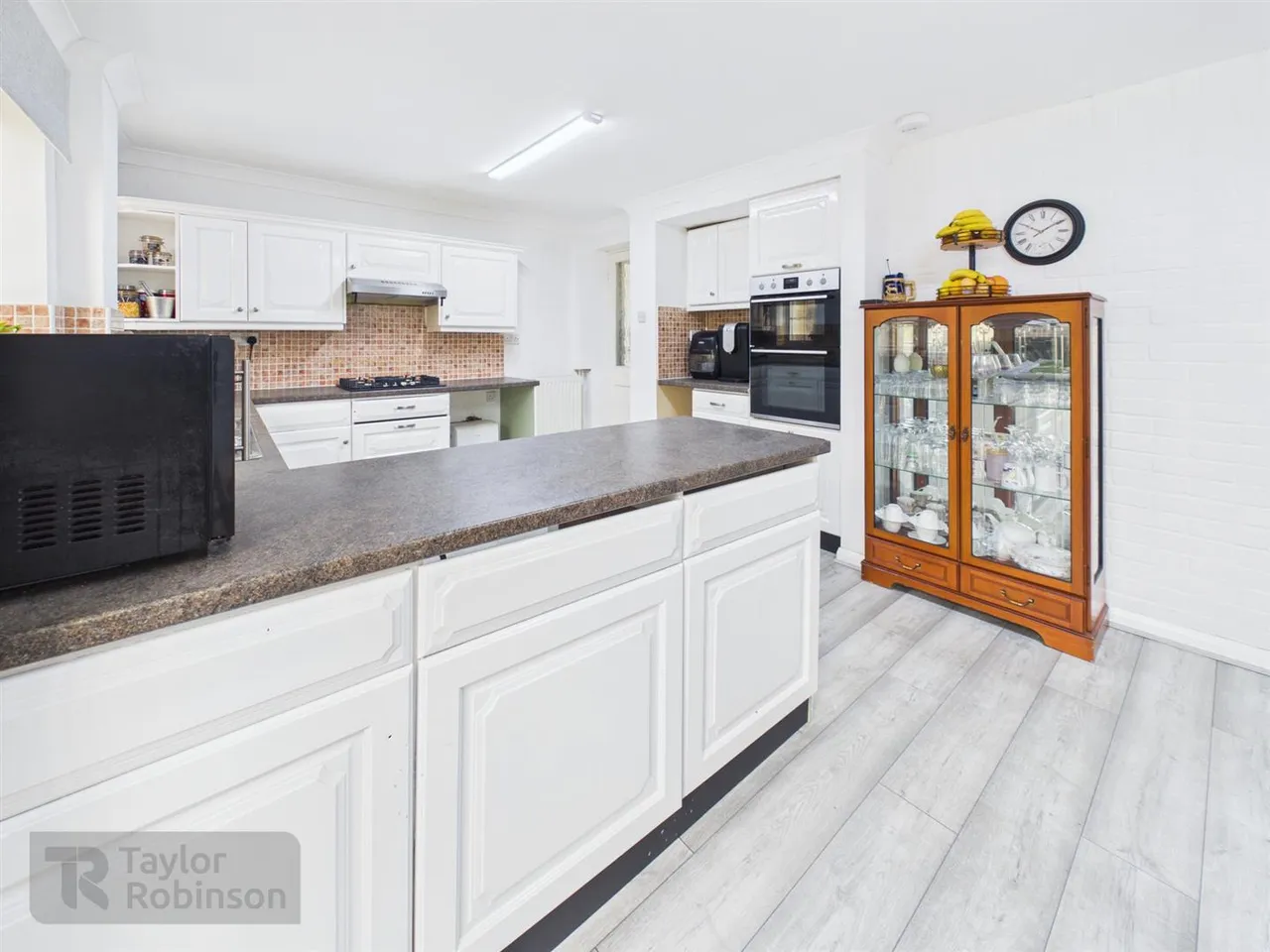 Prospect Place, West Green, RH11, photo 6
