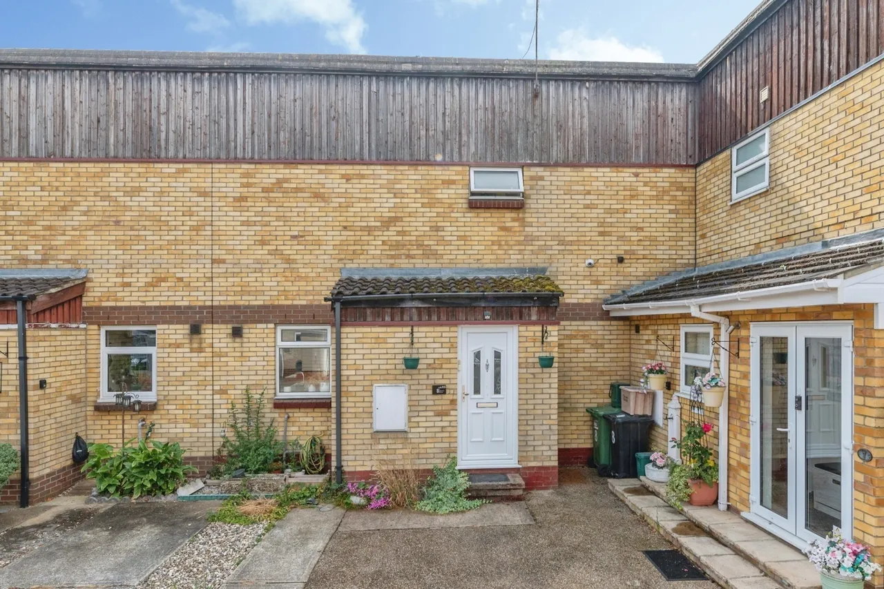Brecon Close, Pitsea, Basildon, Essex, SS13, photo 10