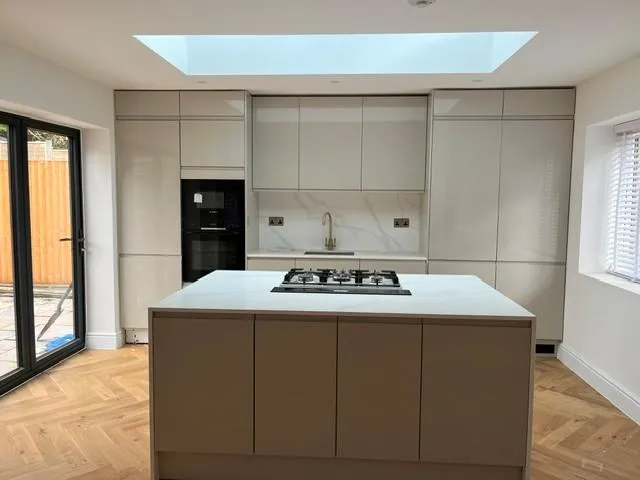 Summers Lane, North Finchley, N12, photo 10