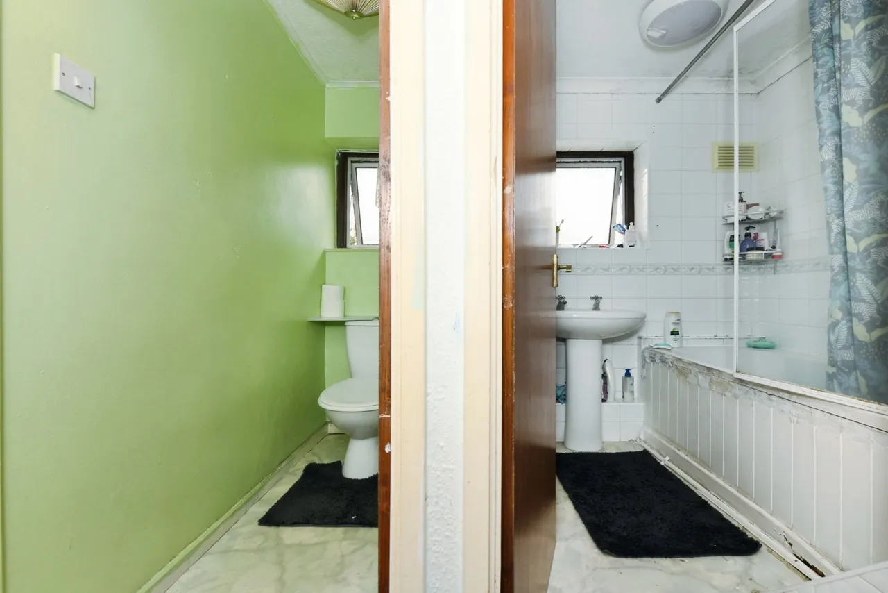 Methersgate, Basildon, Essex, SS14, photo 14