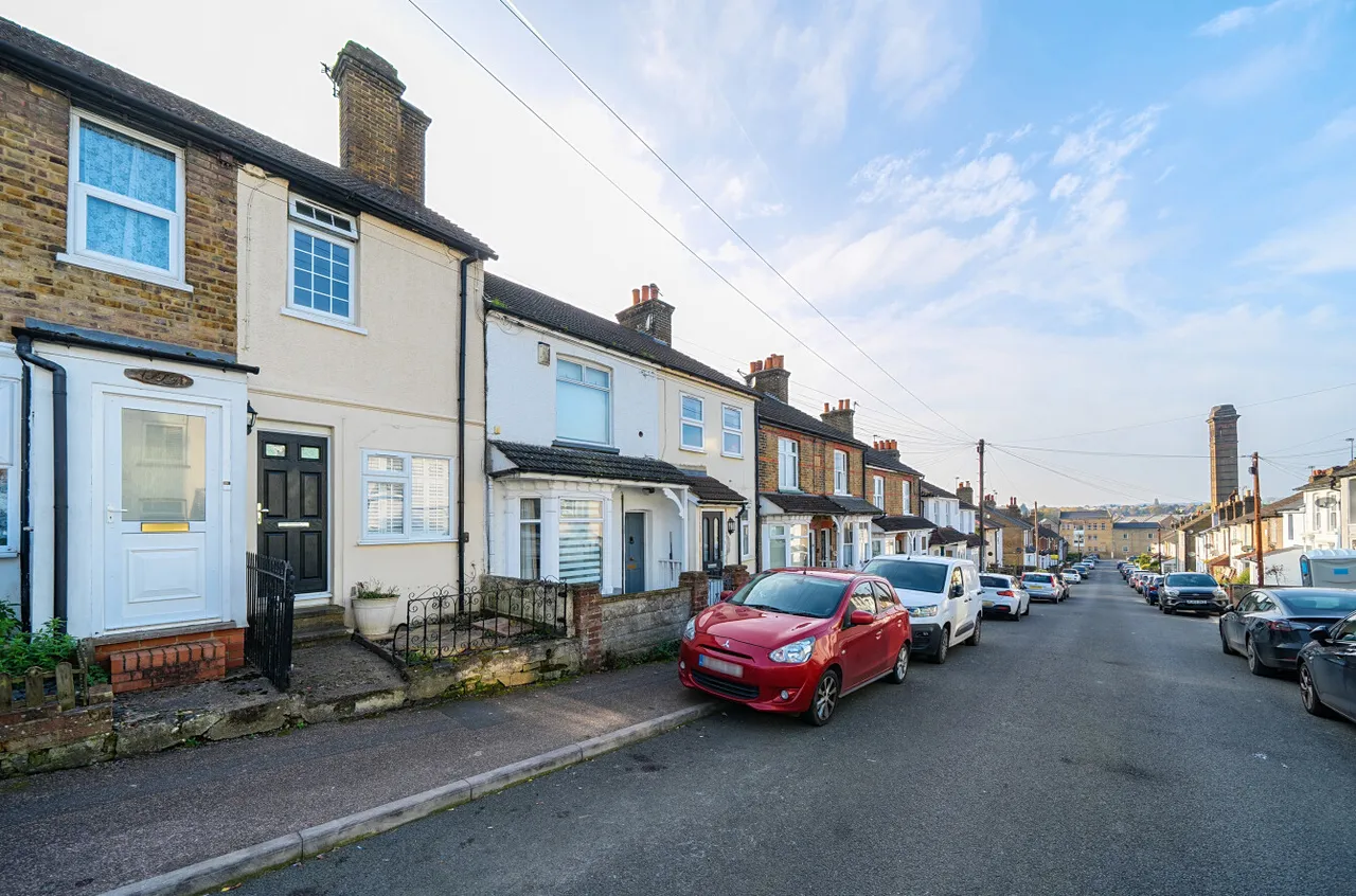 New Road, South Darenth, DA4, photo 8
