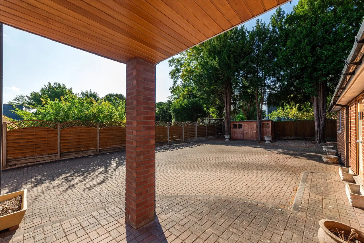 Kneesworth Street, Royston, SG8, photo 42