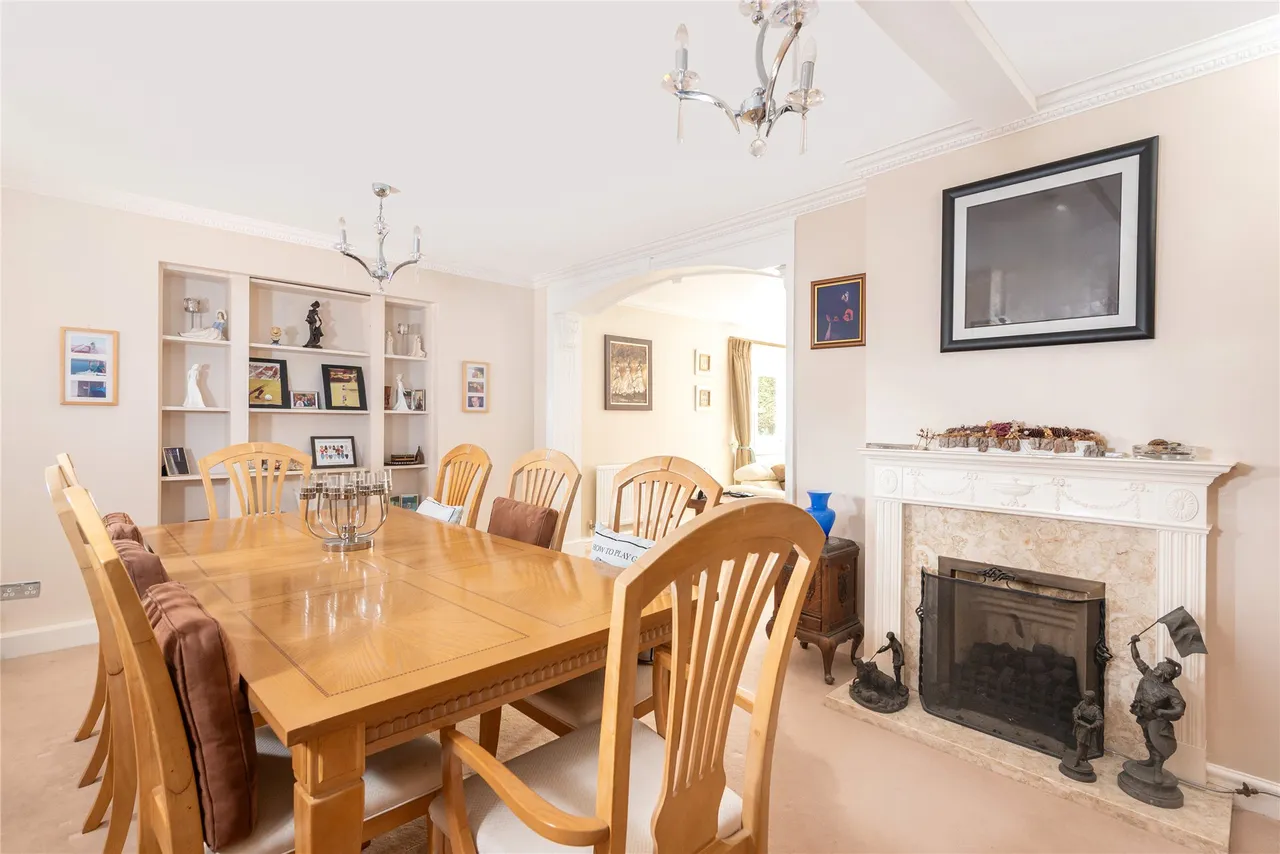 Kneesworth Street, Royston, SG8, photo 22