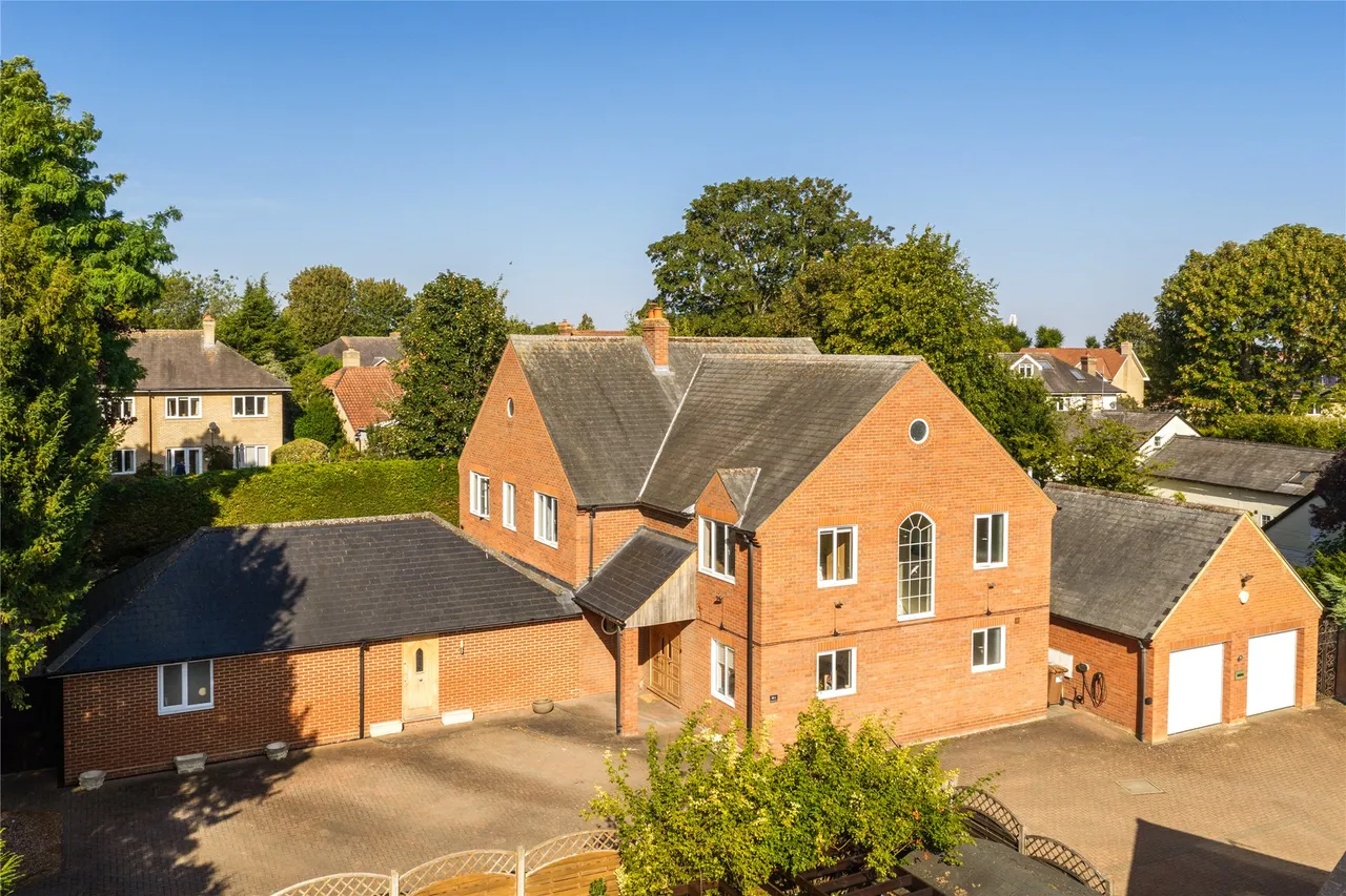 Kneesworth Street, Royston, SG8, photo 2