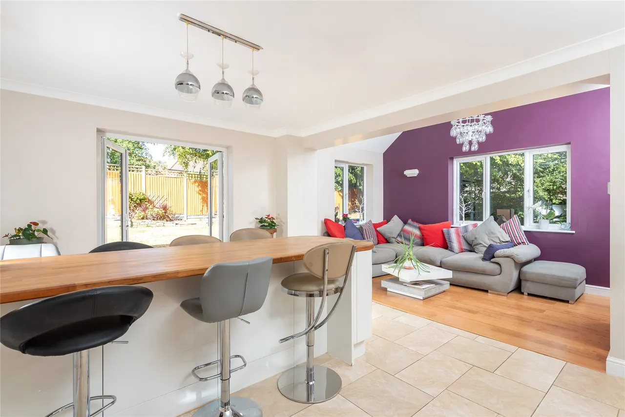 Kneesworth Street, Royston, SG8, photo 4