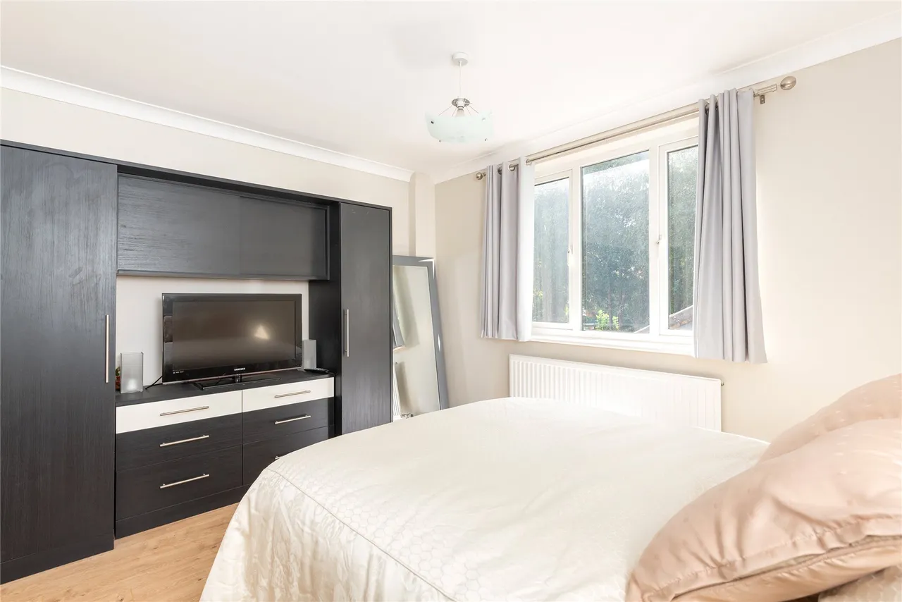 Kneesworth Street, Royston, SG8, photo 30