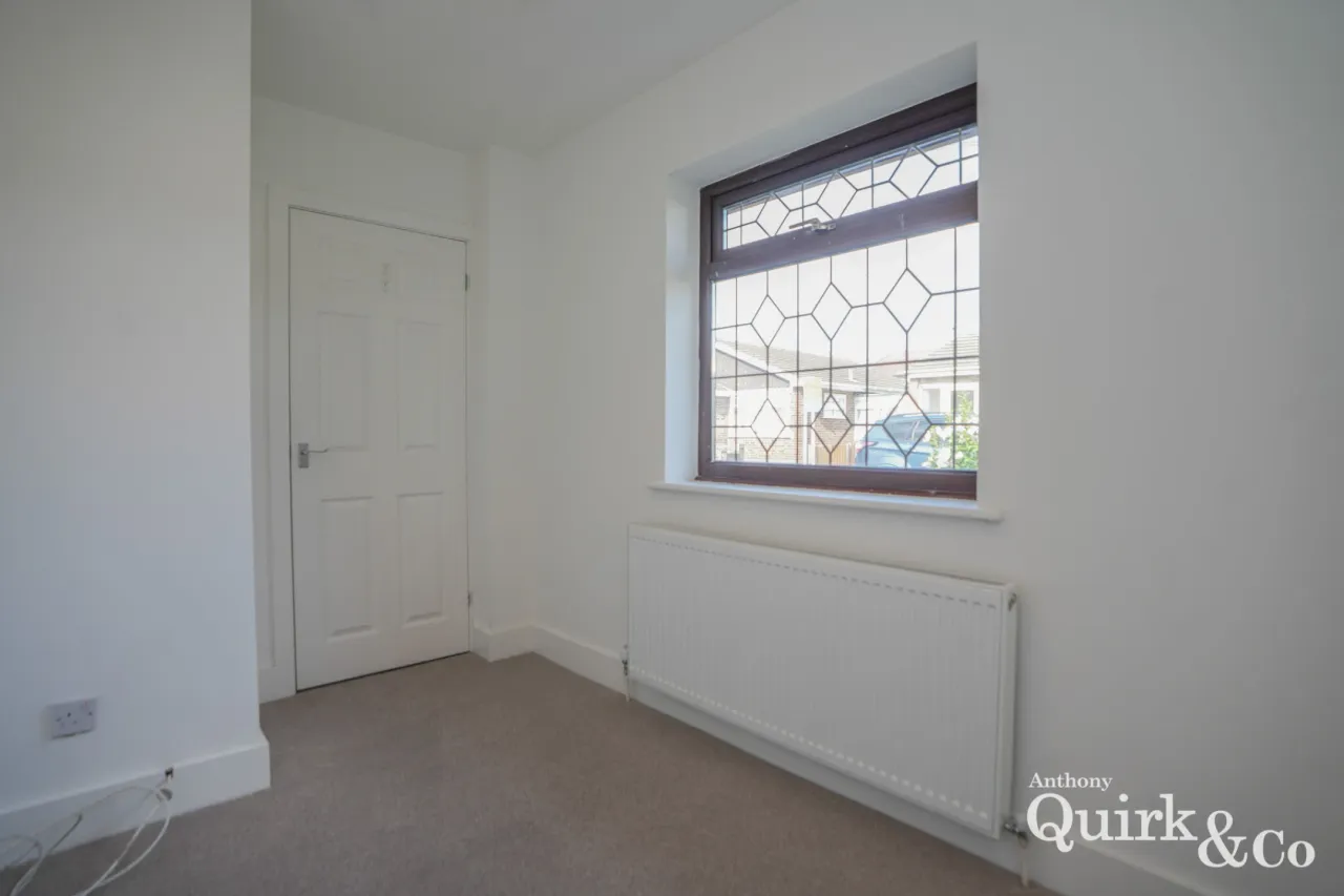Gainsborough Avenue, Canvey Island, SS8, photo 13