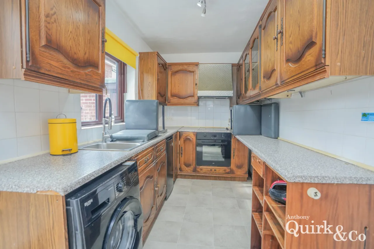 Gainsborough Avenue, Canvey Island, SS8, photo 9