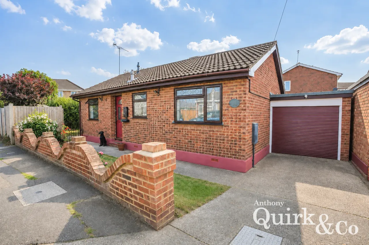 Gainsborough Avenue, Canvey Island, SS8, photo 2