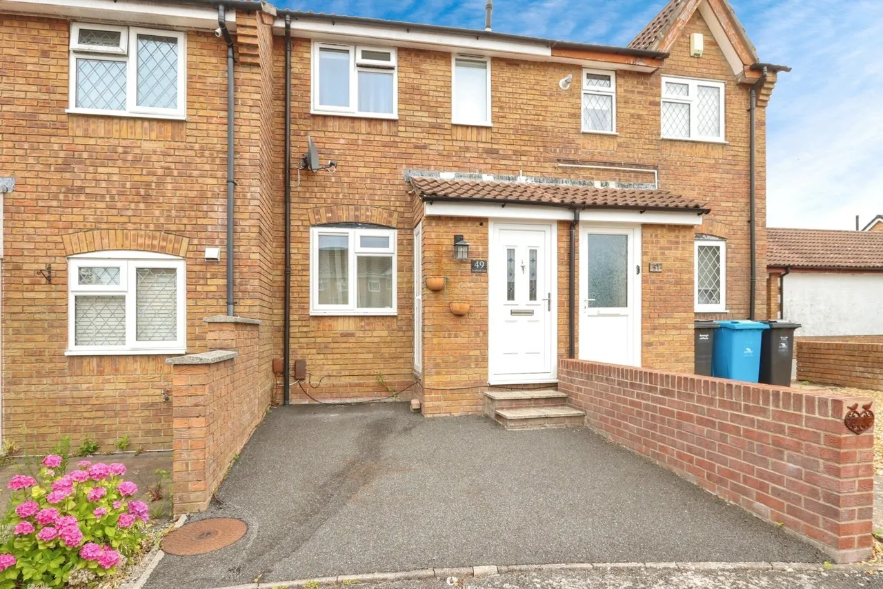 2 bed house for sale, Southbrook Close, Canford Heath, BH17