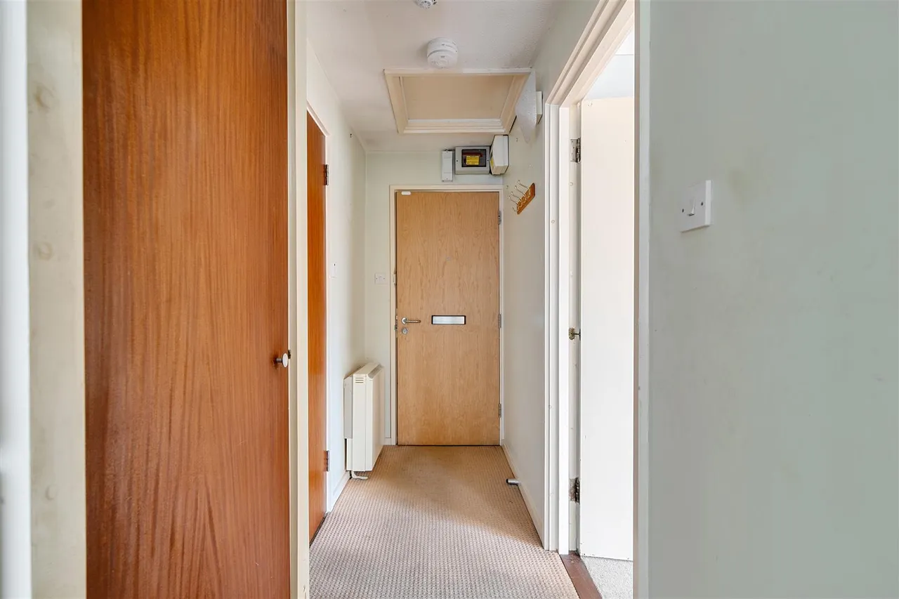 Gordon Palmer Court, Reading, RG30, photo 11