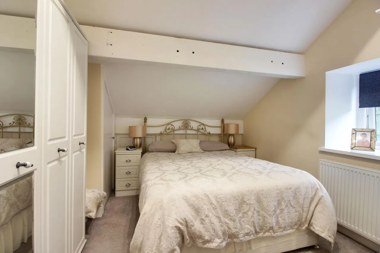 Parkin Lane, Todmorden, OL14, photo 21