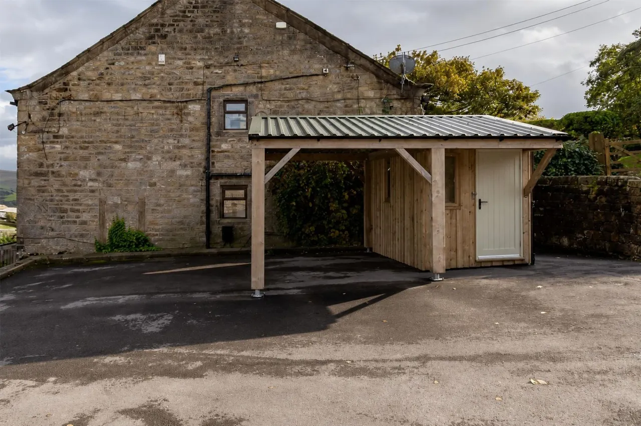 Parkin Lane, Todmorden, OL14, photo 45