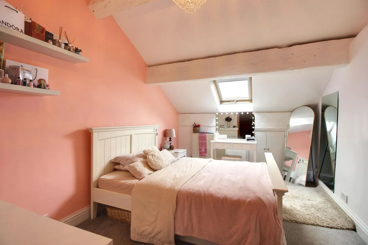 Parkin Lane, Todmorden, OL14, photo 31