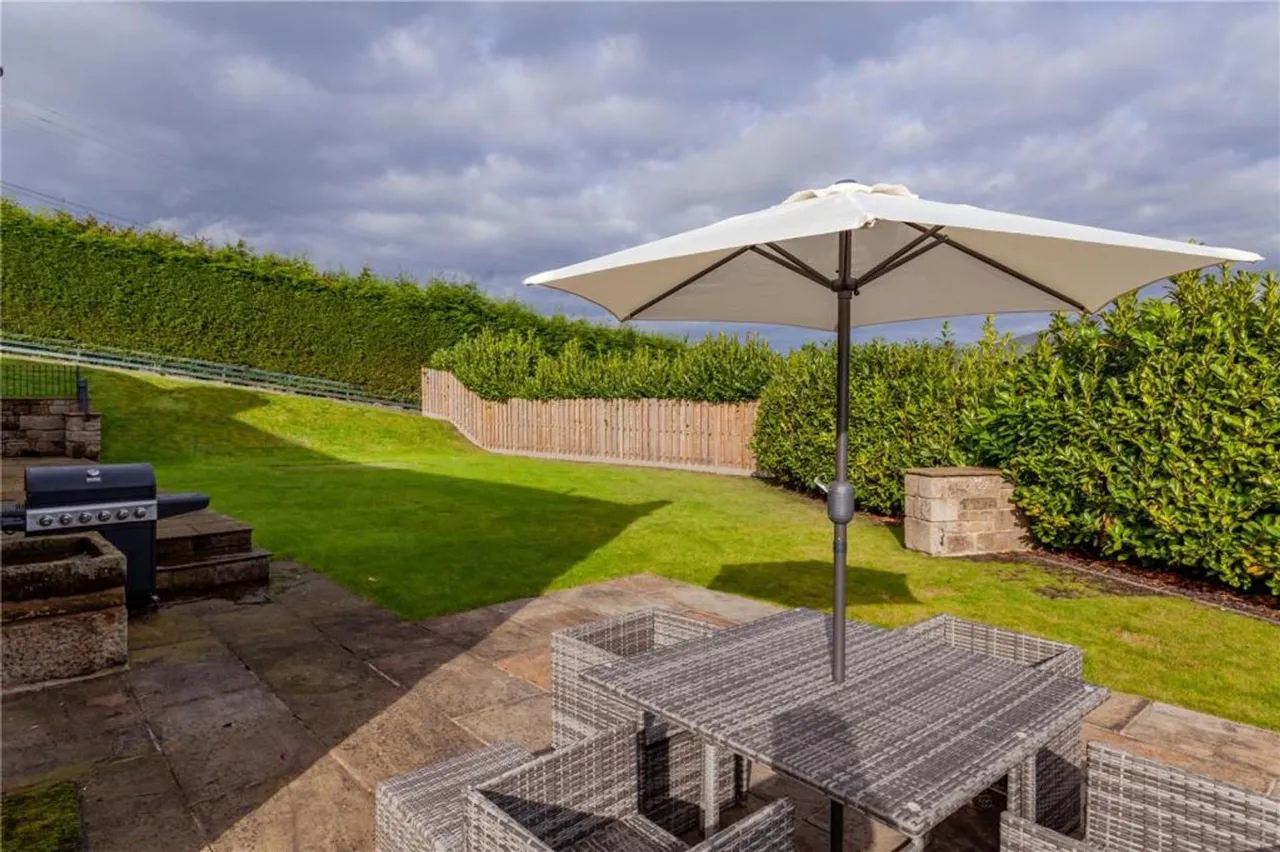 Parkin Lane, Todmorden, OL14, photo 37