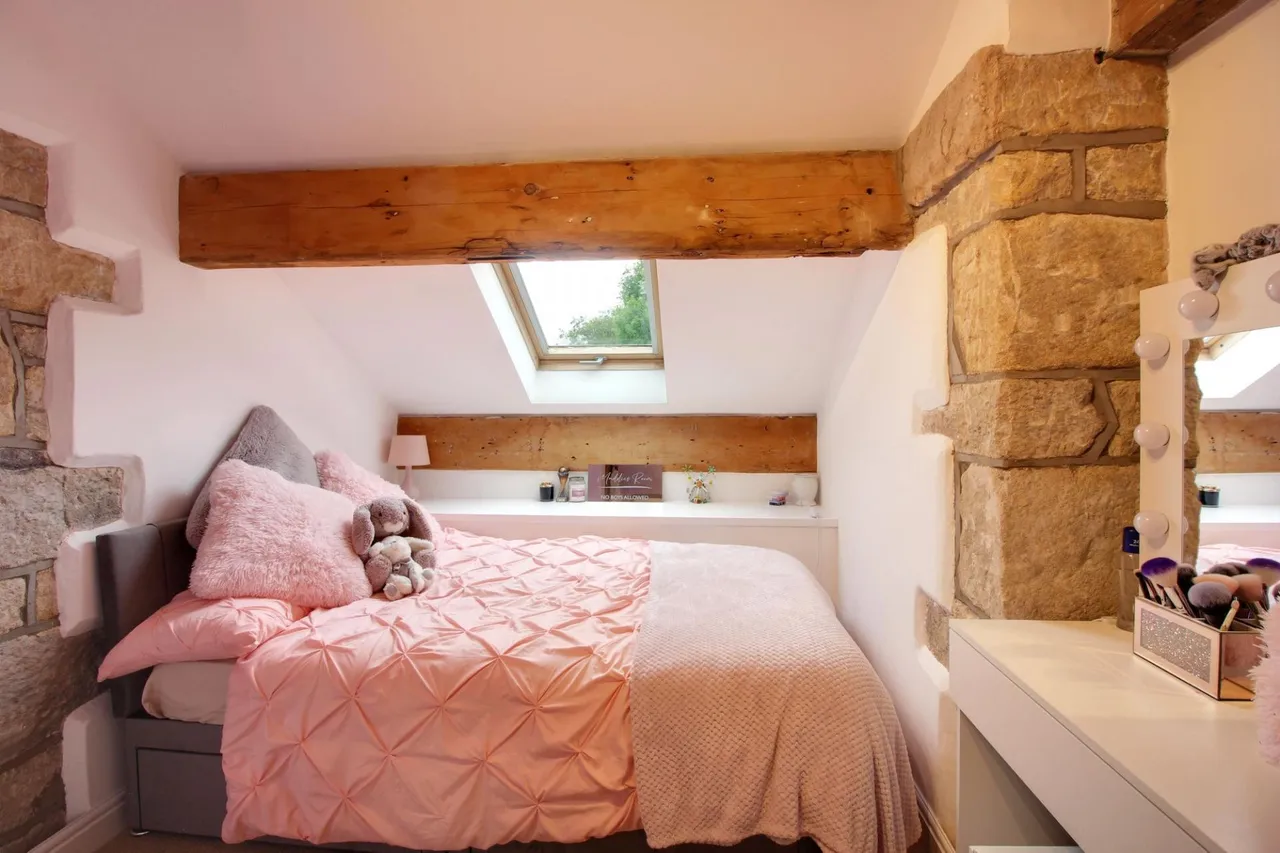 Parkin Lane, Todmorden, OL14, photo 32