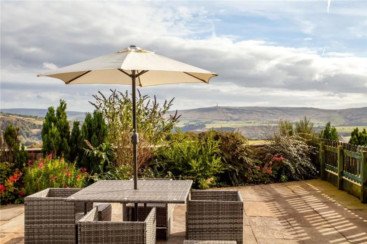 Parkin Lane, Todmorden, OL14, photo 36