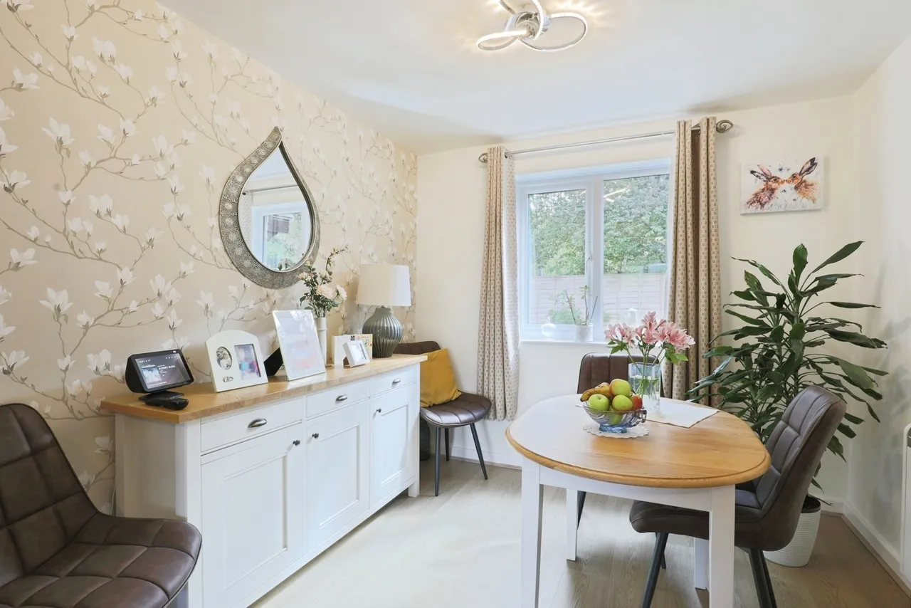 Kingsdale Court, Broadway, WR12, photo 7