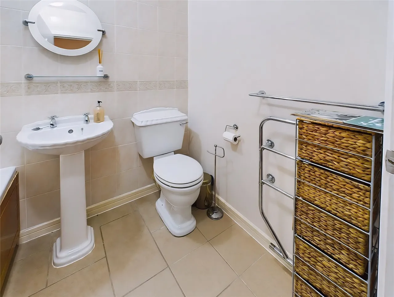 Homer Drive, London, E14, photo 13