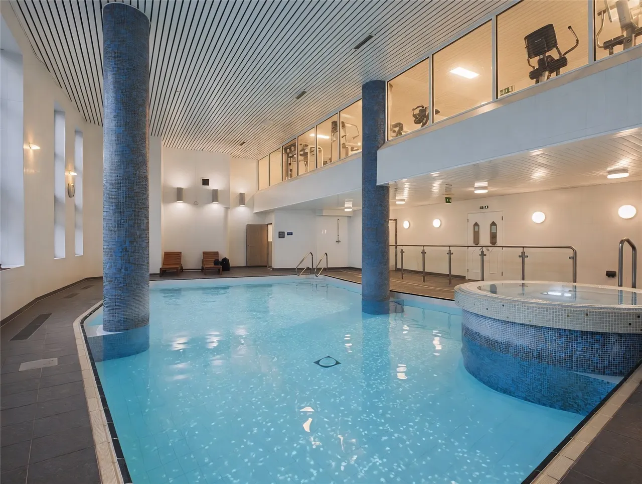 Homer Drive, London, E14, photo 10