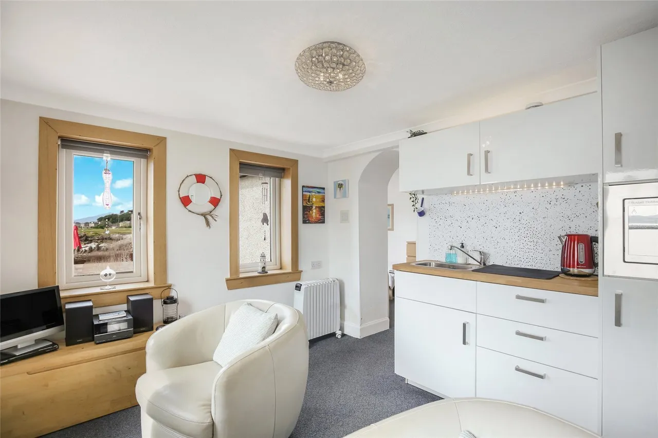 Clyde Street, Millport, Isle of Cumbrae, North Ayrshire, KA28, photo 4