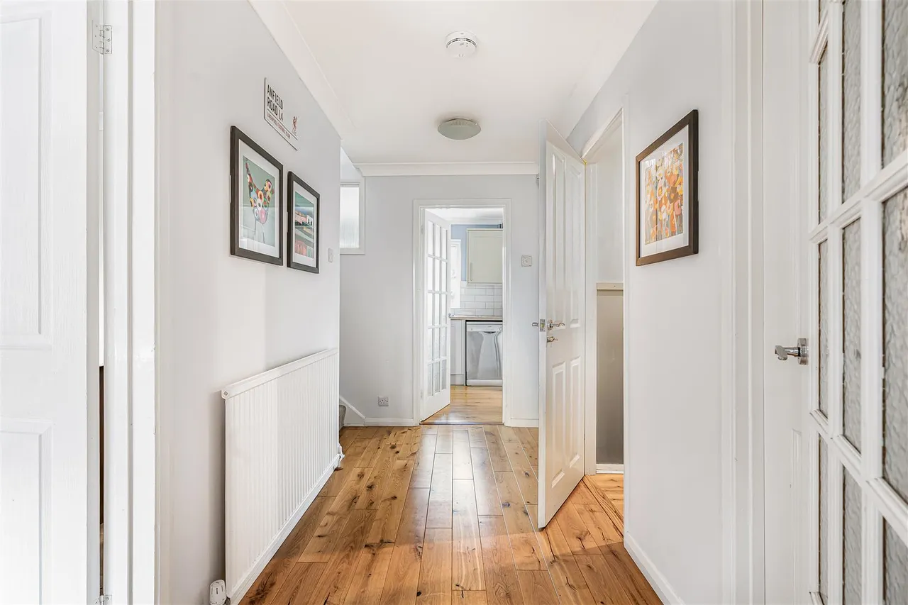 Upper Warren Avenue, Caversham Heights, RG4, photo 39