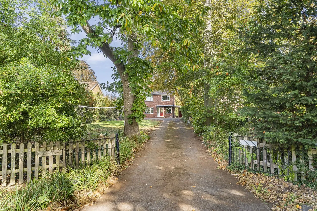 Upper Warren Avenue, Caversham Heights, RG4, photo 14