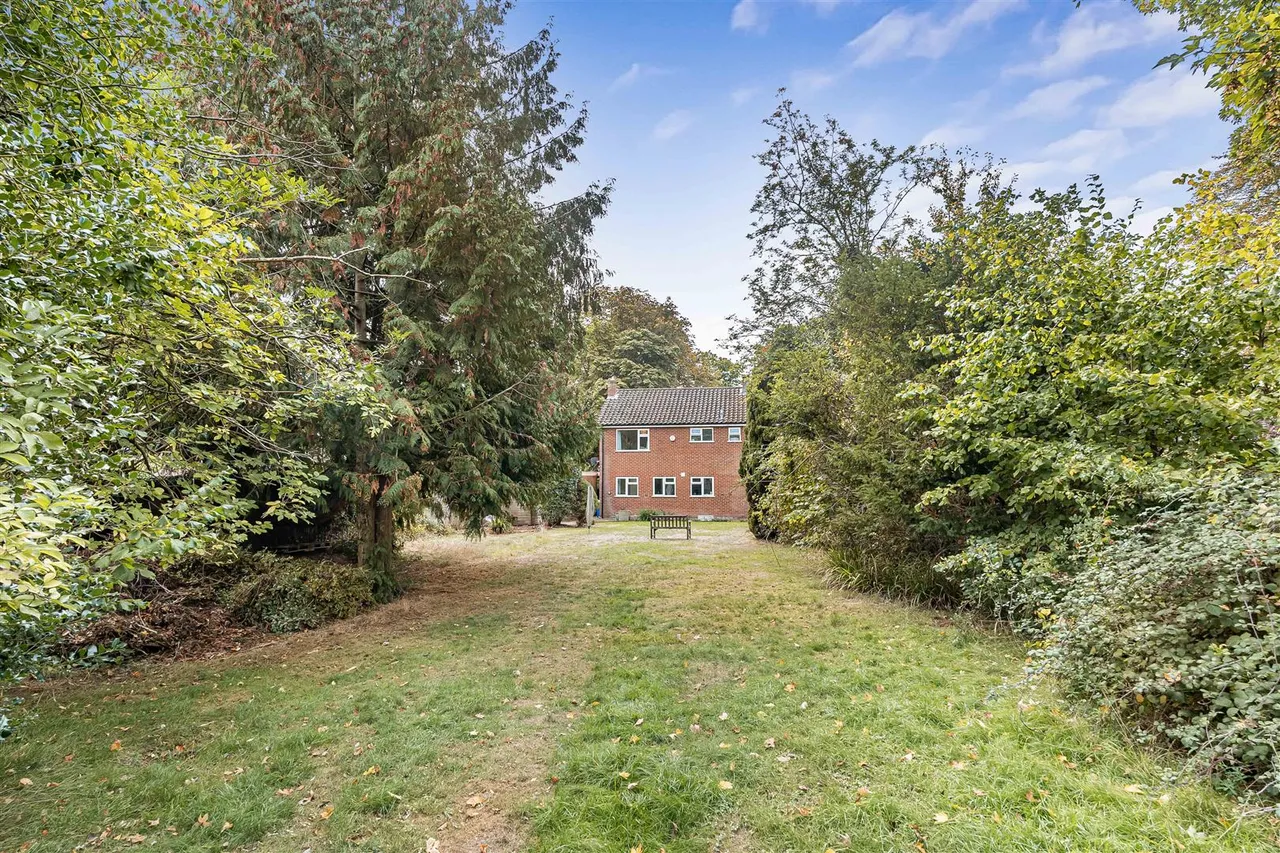 Upper Warren Avenue, Caversham Heights, RG4, photo 7
