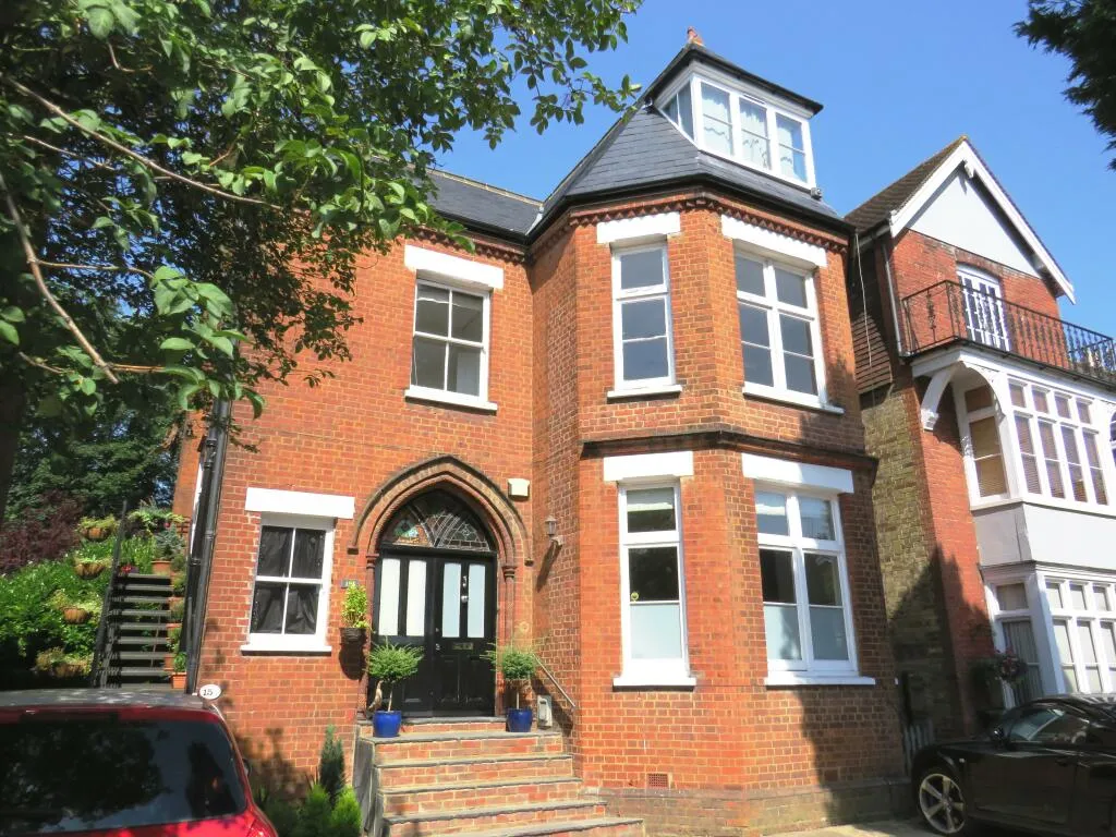 2 bed flat to rent, Beaconsfield Road, St Albans, AL1
