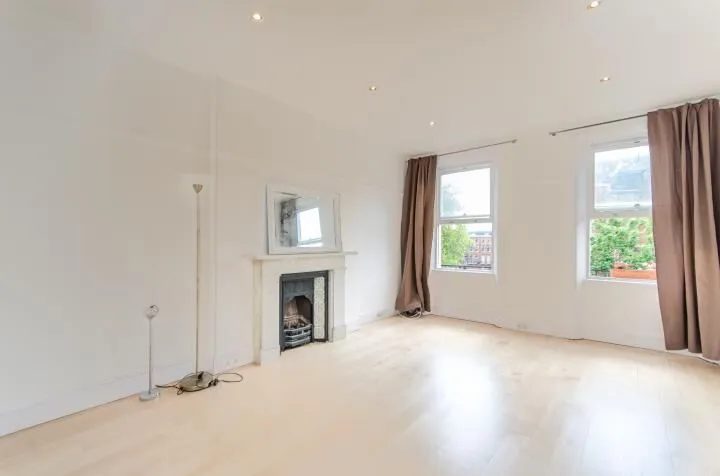 Second and Third Floor, 47 Nevern Square, London, photo 2