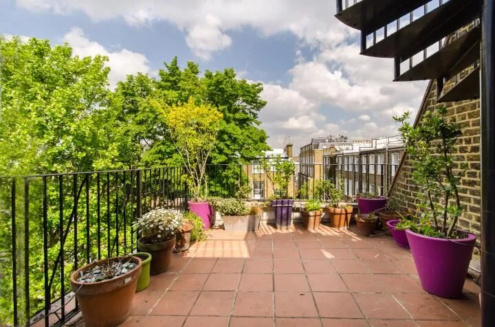 Second and Third Floor, 47 Nevern Square, London, photo 5