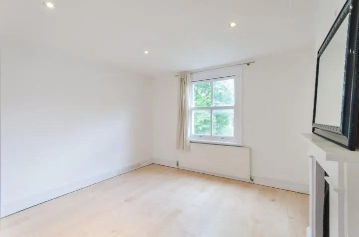 Second and Third Floor, 47 Nevern Square, London, photo 8