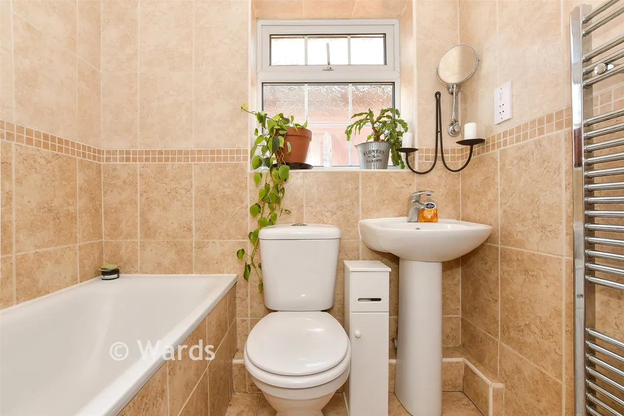 Dymchurch Road, Hythe, CT21, photo 20