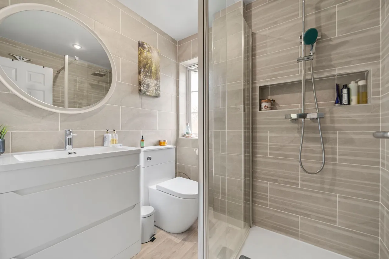 Wateredge Close, Leigh, WN7 3UP, photo 12