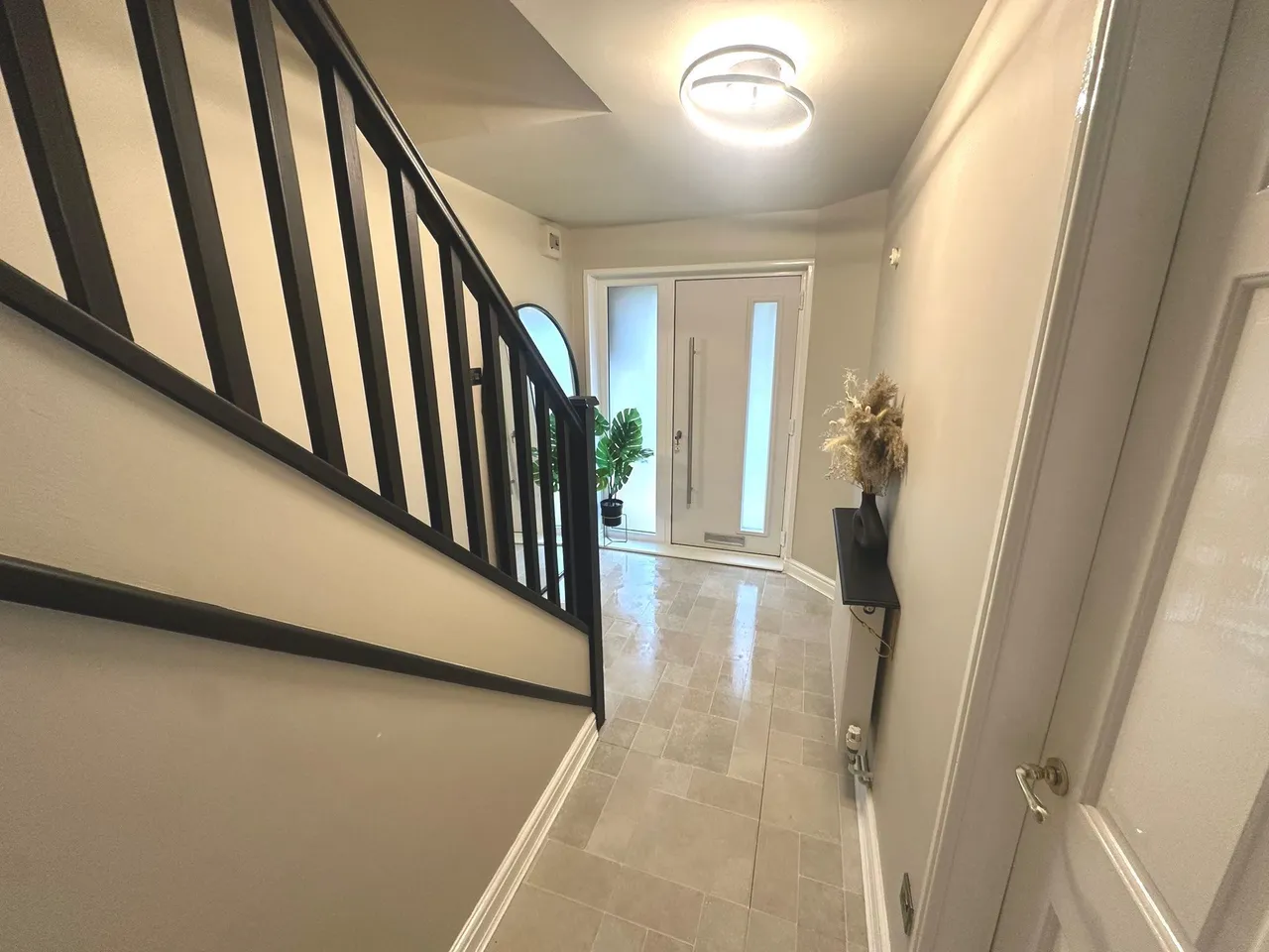 Shining Cliff Court, Bawtry, DONCASTER, photo 3