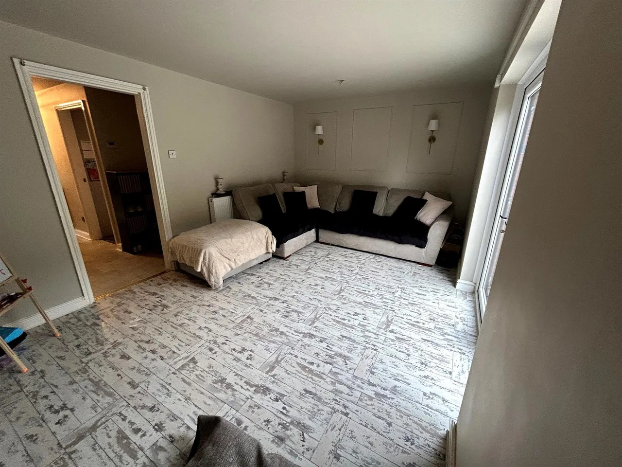 Shining Cliff Court, Bawtry, DONCASTER, photo 5