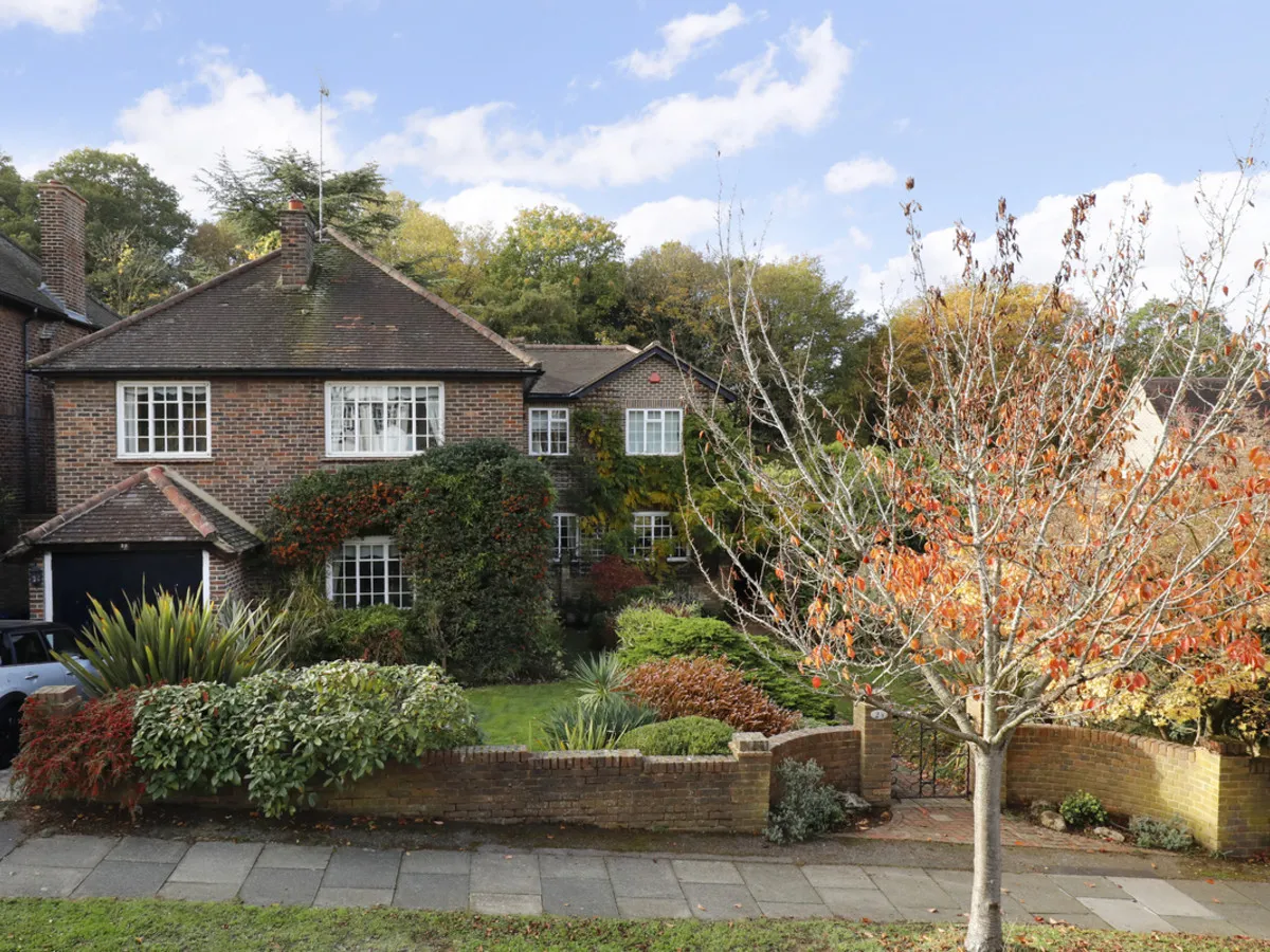 Wool Road, London, SW20, photo 15