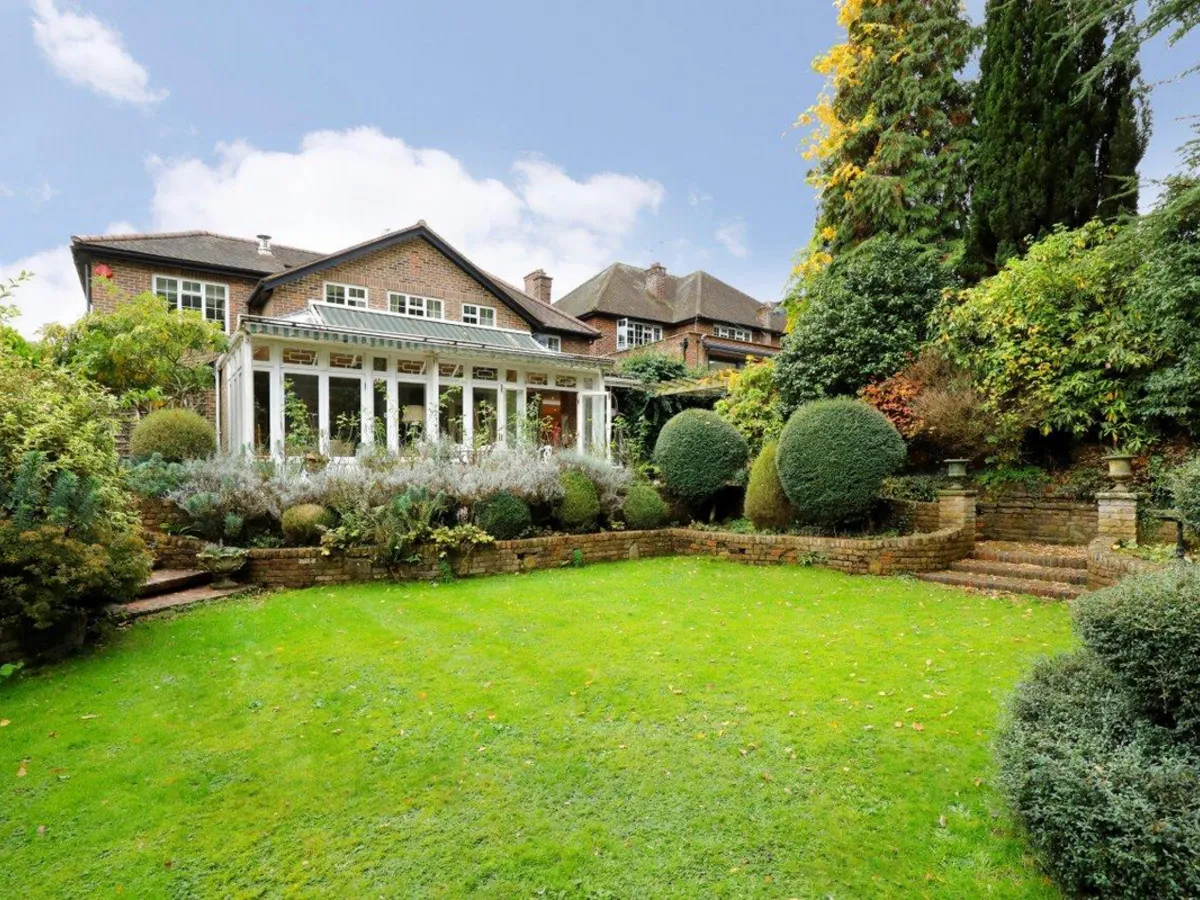 Wool Road, London, SW20, photo 3