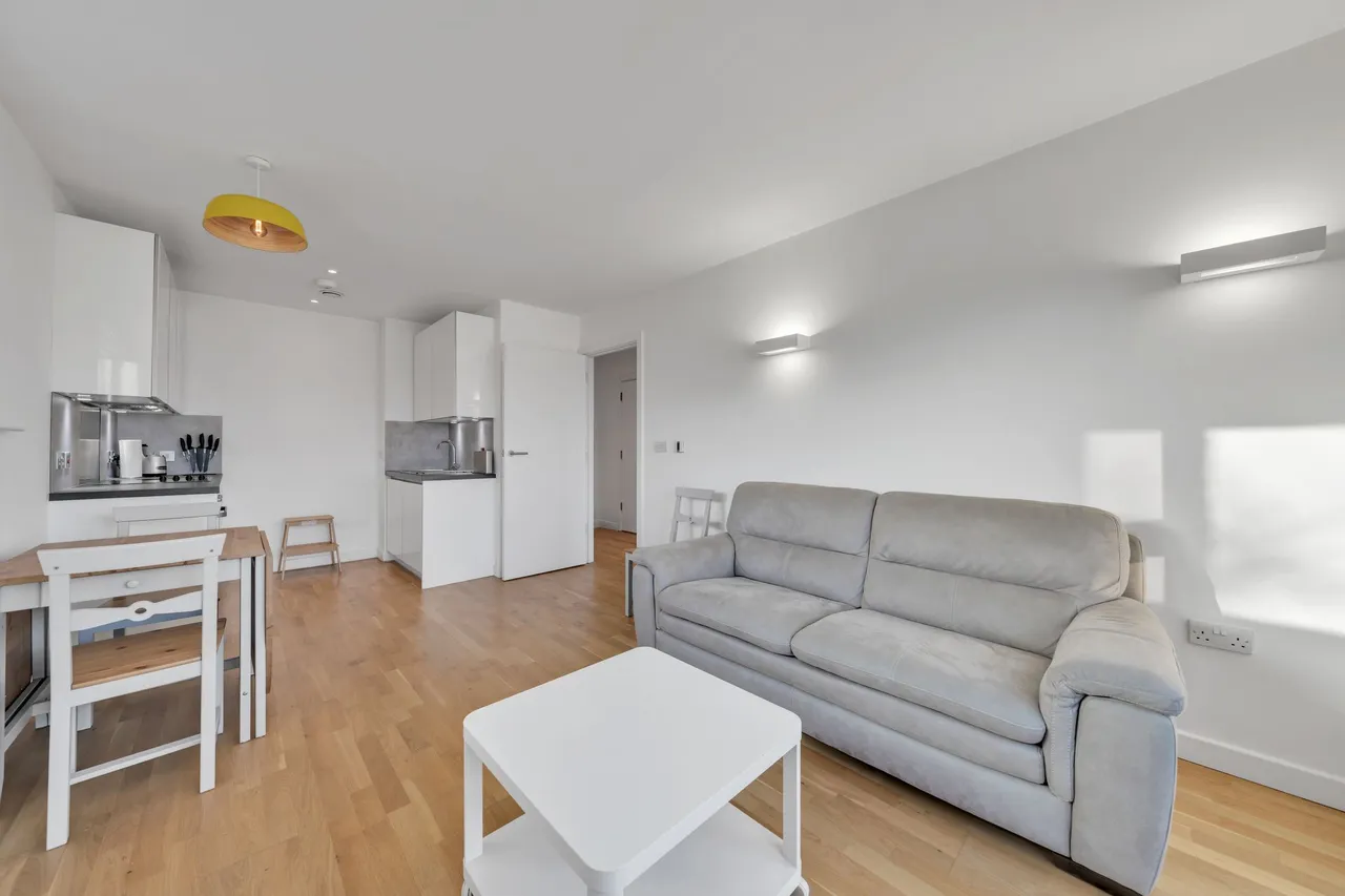 Western Road, Southall, Greater London, UB2 5JL, photo 3