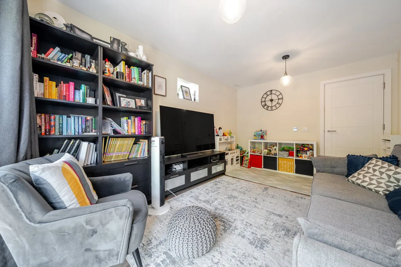 Rectory Place, SE18, photo 13