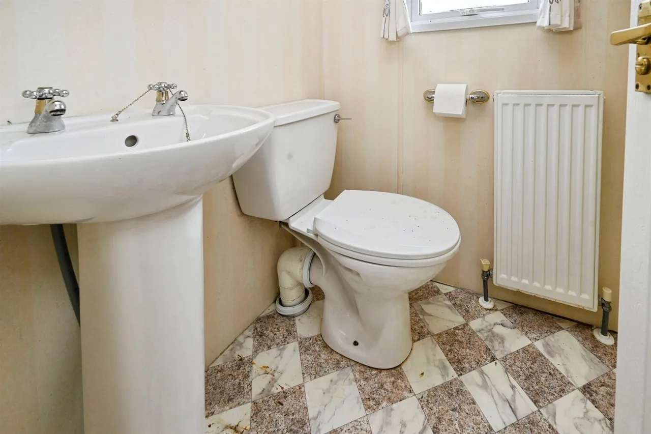 Witham Bank, Chapel Hill, LN4, photo 6