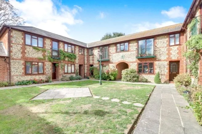 Portland House Mews, Epsom, KT18, photo 7