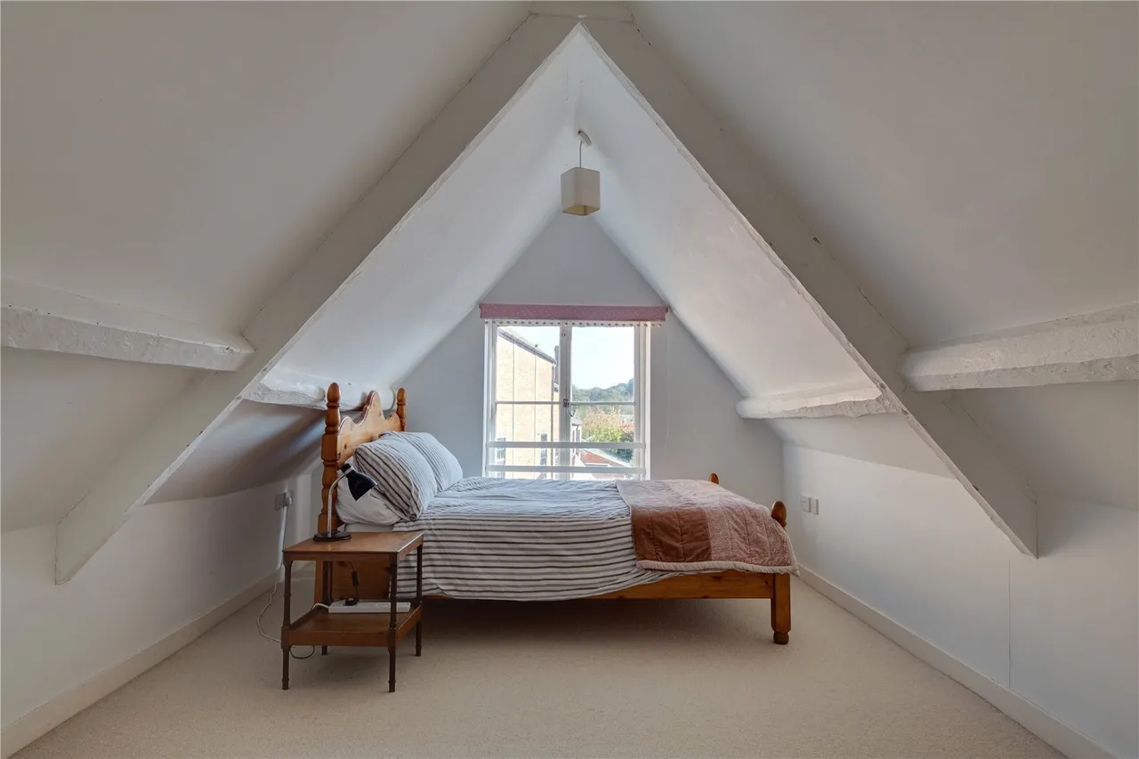 South Street, Bridport, DT6, photo 20