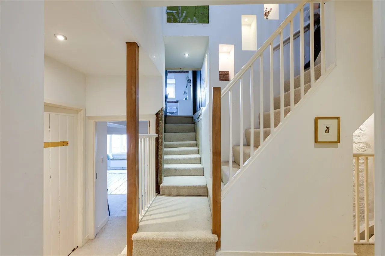 South Street, Bridport, DT6, photo 19